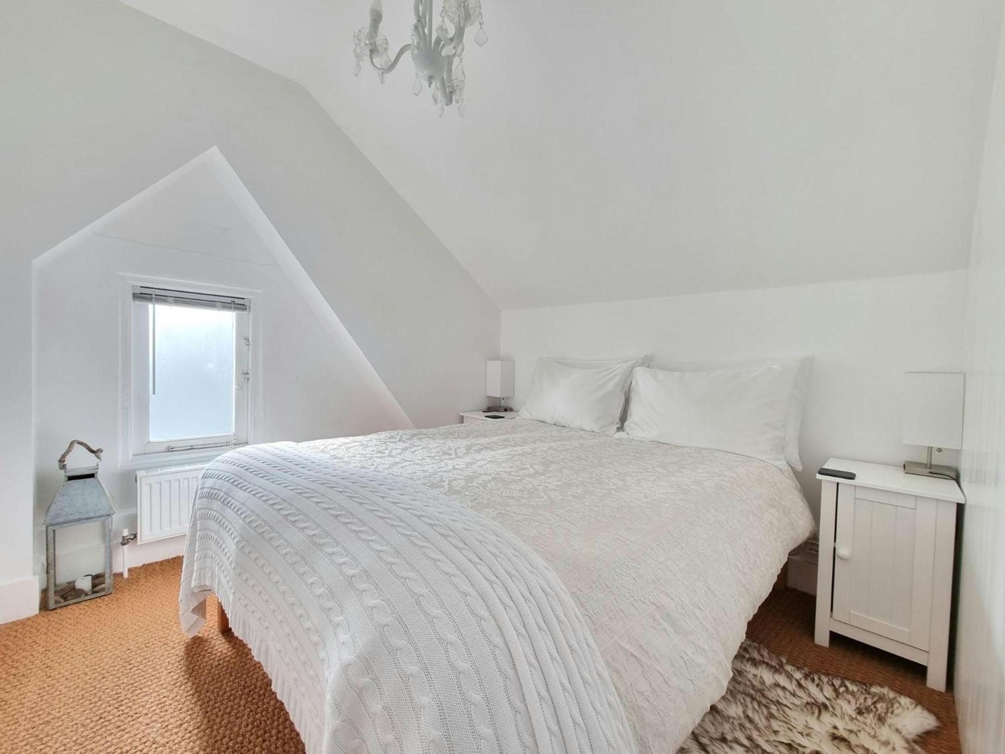 West Hill Retreat Seaview Balcony Chic Loft Studio & Free Parking Hastings Dış mekan fotoğraf